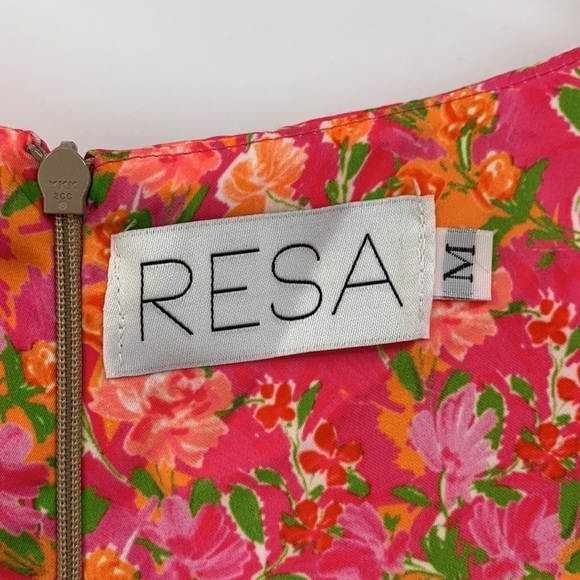 RESA Penelope Romper Pink Ditsy floral print puffed sleeve pink shorts Medium - Picture 5 of 5